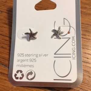 Icing starfish earrings